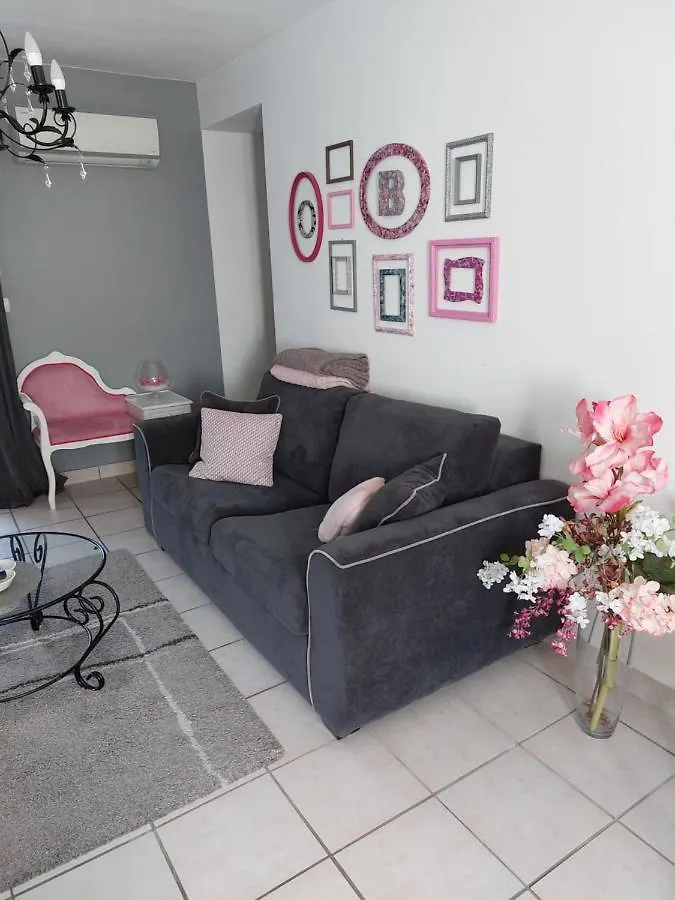 Les Dauphins Apartment Saint-Romain-de-Jalionas 0*,